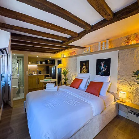 Appartement Marais-vosges, Rue Franc Bourgeois *
